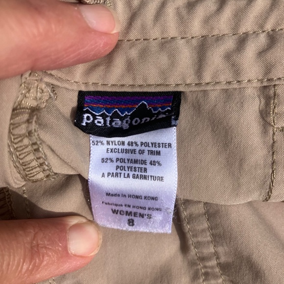 Patagonia Women’s Size 8 Convertible Hiking Pants – Zip-Off Shorts - Picture 3 of 7